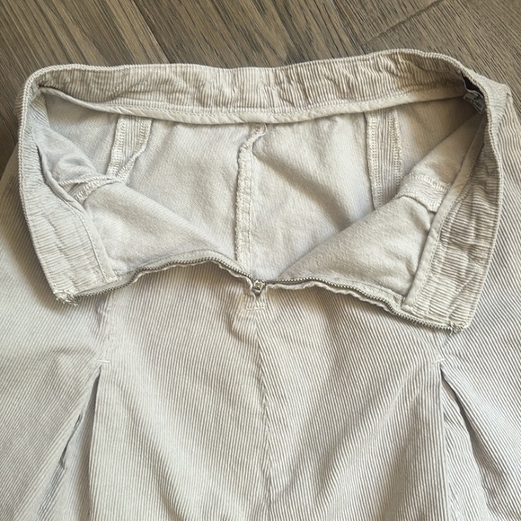 BDG | Urban Outfitters Grey Corduroy Pleated Skater Skirt Size Small - Picture 10 of 12